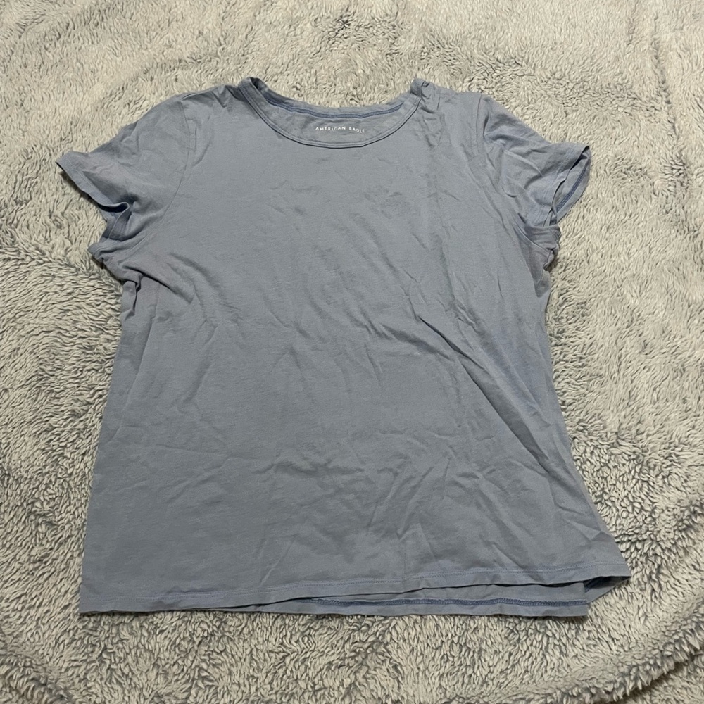 Light blue, light weight American Eagle tee, size: M